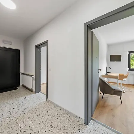 Villa66 Private Bedroom 3 - Shared Kitchen Daire Livange