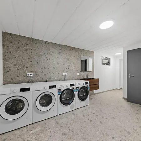 Daire Villa66 Private Bedroom 3 - Shared Kitchen *