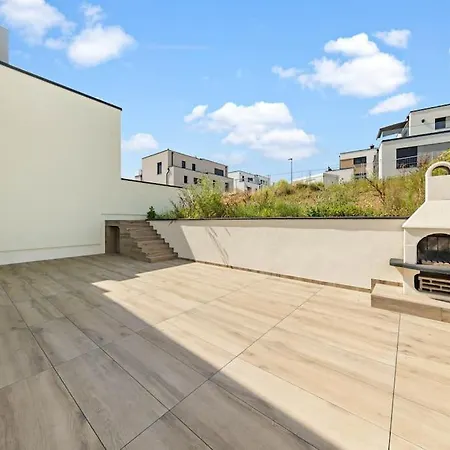 Villa66 Private Bedroom 3 - Shared Kitchen Daire Livange