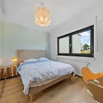 Villa66 Private Bedroom 3 - Shared Kitchen * Livange
