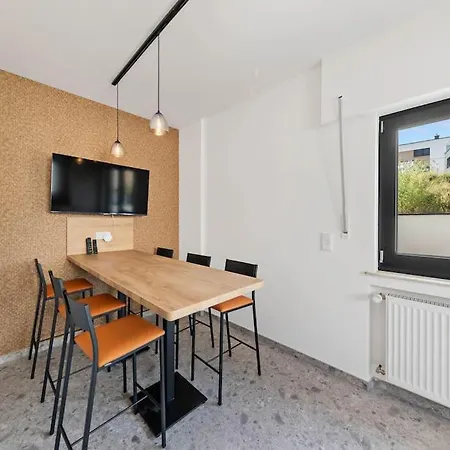 Villa66 Private Bedroom 3 - Shared Kitchen Livange