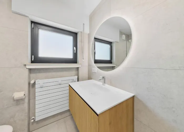 Villa66 Private Bedroom 3 - Shared Kitchen Apartment *