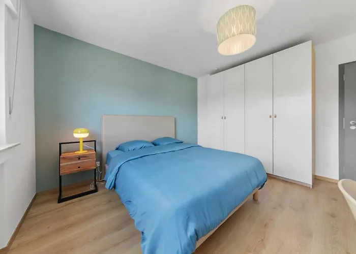 Villa66 Private Bedroom 3 - Shared Kitchen Livange