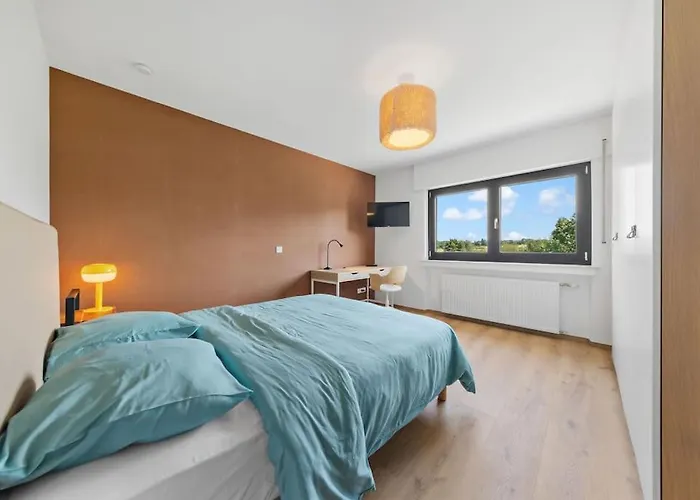 Villa66 Private Bedroom 3 - Shared Kitchen Apartment